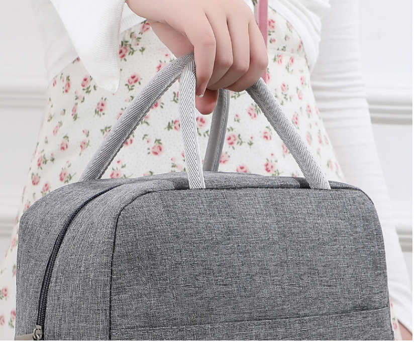 Minimalist Insulated Lunch Bag